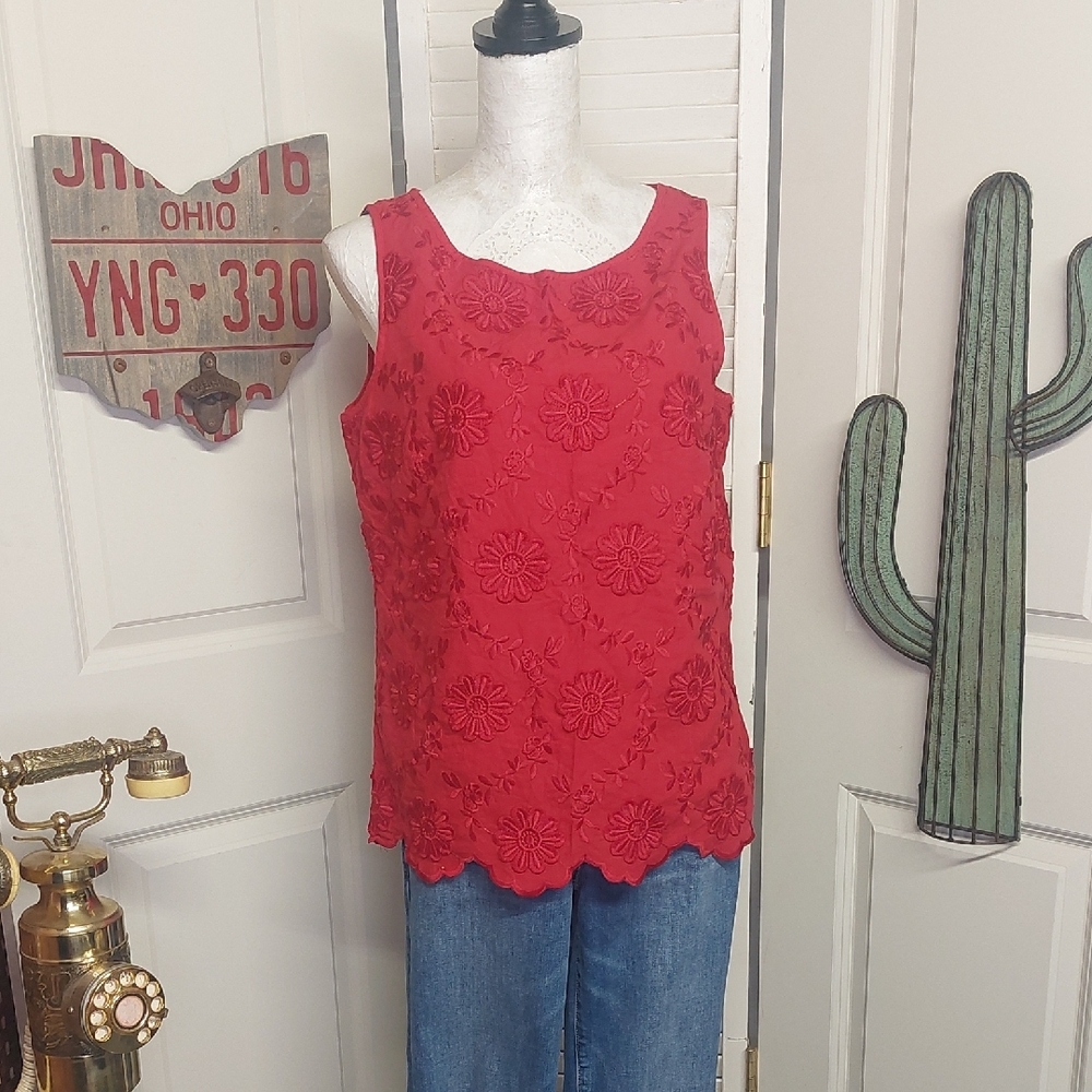 Talbots Red Floral Embellished Sleeveless Top Medium - Picture 14 of 14